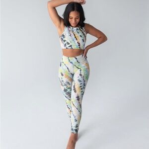 *NWT SAVVI INDI LEGGING TIE DYE MEDIUM 26" INSEAM